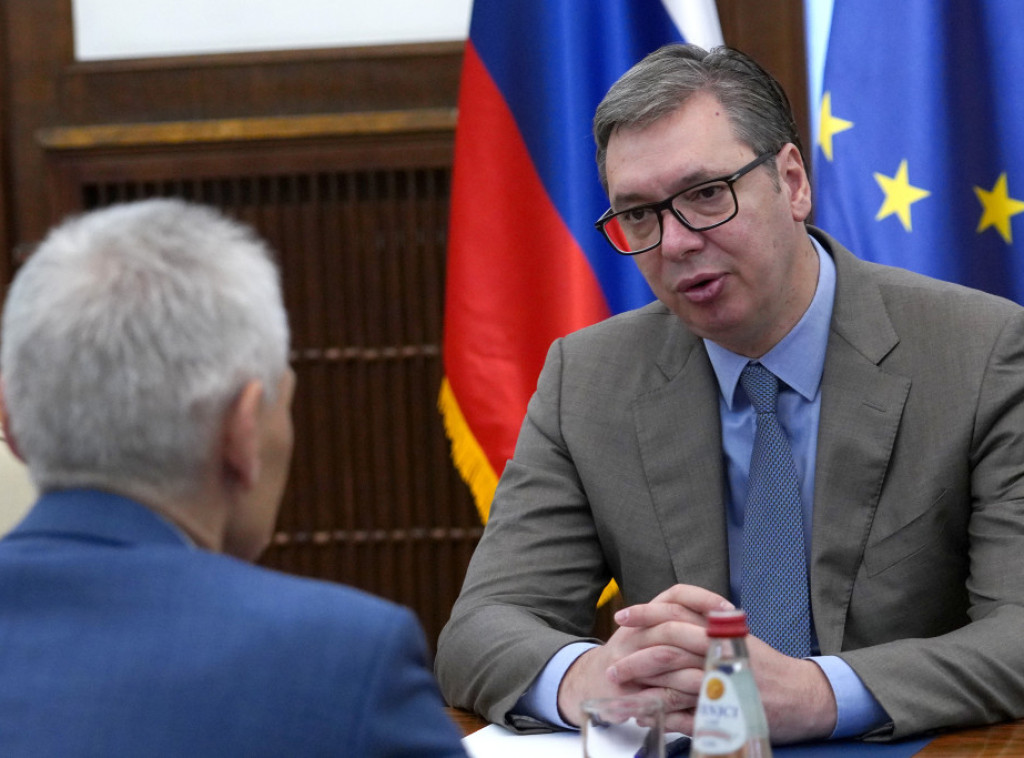 Vucic receives Botsan-Kharchenko