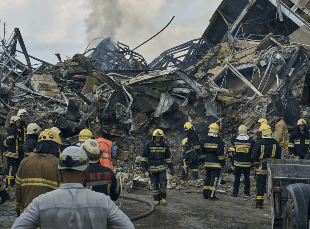 Najmanje tri osobe ranjene u ruskom napadu na Odesu