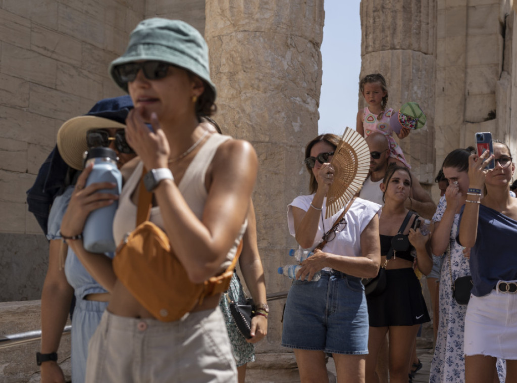 U Grčkoj se očekuju temperature i preko 40 stepeni Celzijusa, Akropolj će biti zatvoren