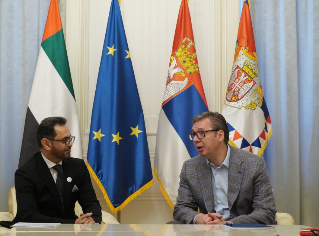 Predsednik Vučić primio u oproštajnu posetu ambasadora UAE