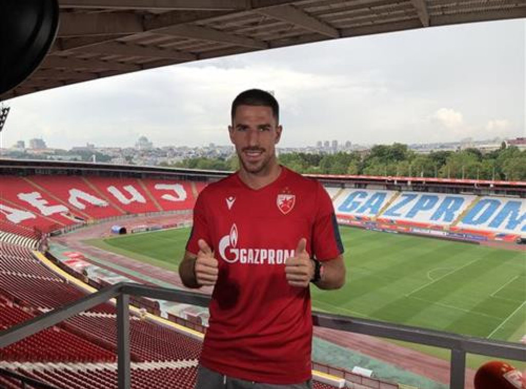 Miloš Degenek nije više fudbaler Crvene zvezde