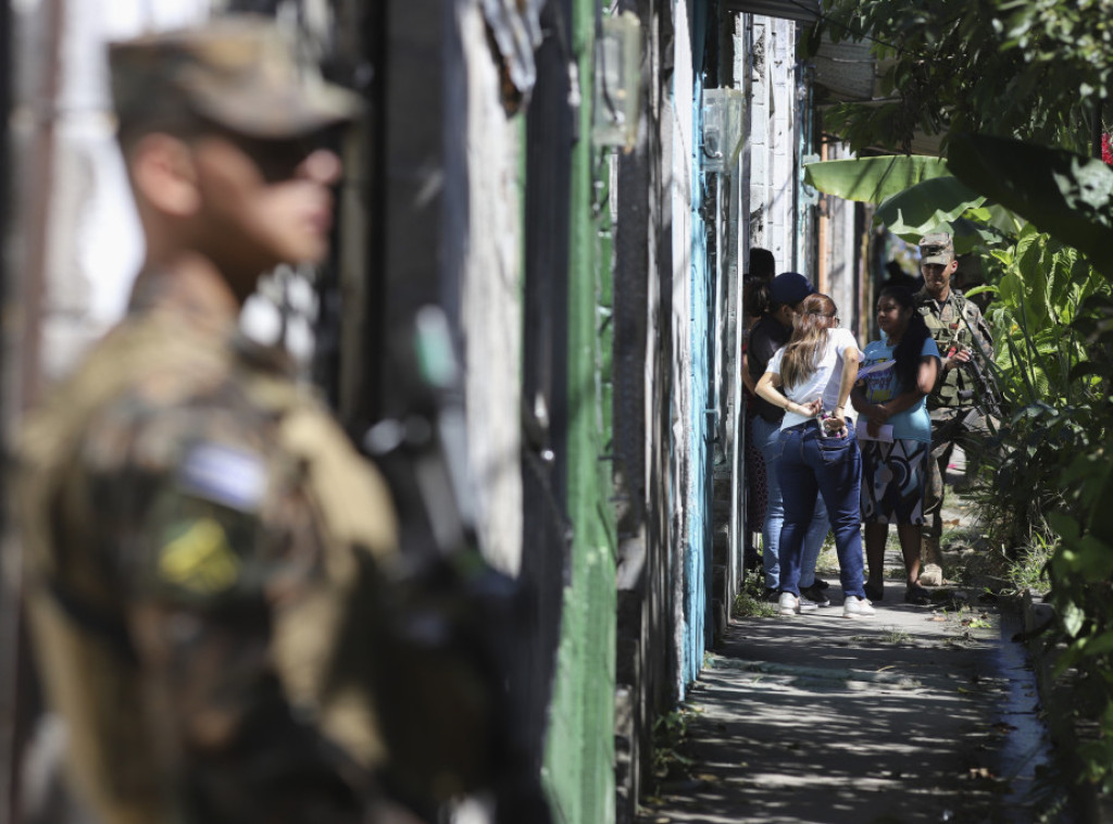 Opsada celog regiona u El Salvadoru u okviru borbe protiv bandi
