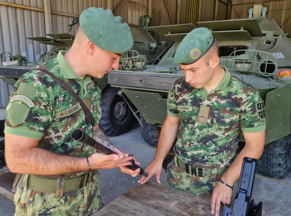 Počelo je stažiranje budućih podoficira u jedinicama Vojske Srbije