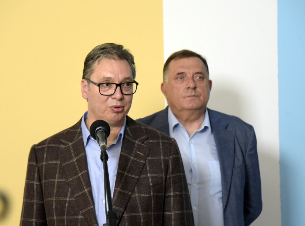 Predsednik Vučić: Nećemo se odreći svog naroda sa druge strane Drine