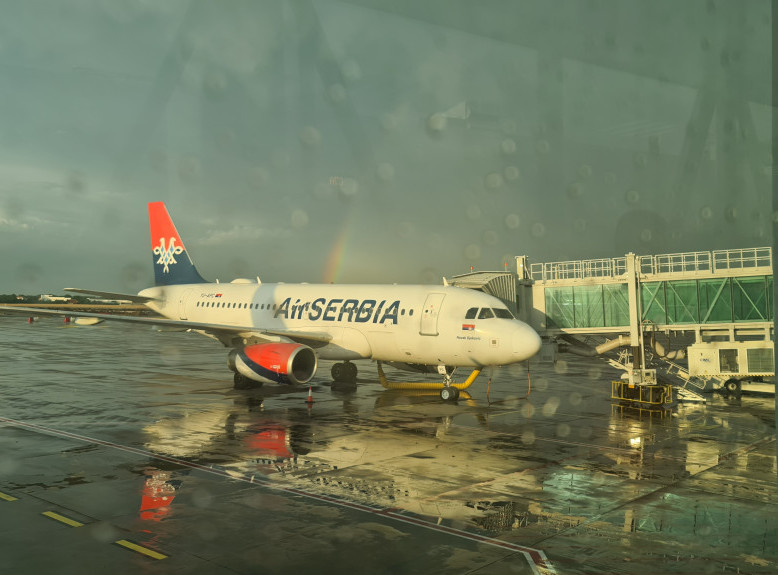 Er Srbija: Zbog nevremena moguća kašnjenja i otkazivanja letova na beogradskom aerodromu