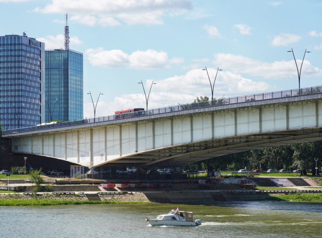 Jutro u Srbiji sveže, tokom dana pretežno sunčano vreme, temperatura do 27 stepeni