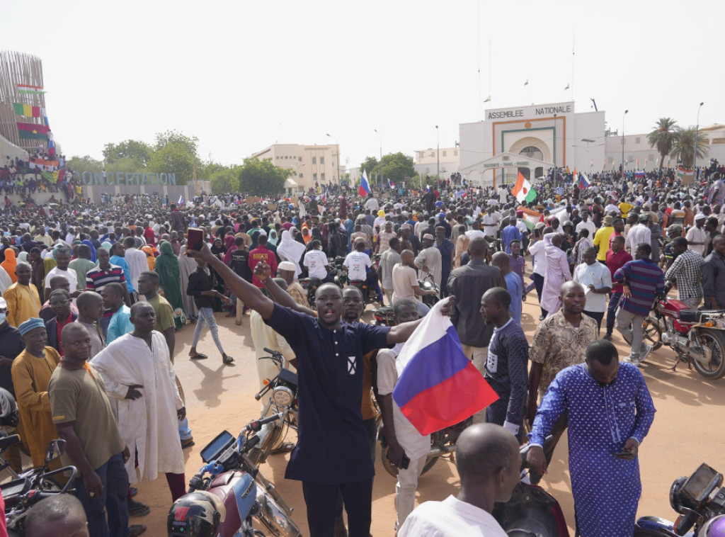 Hunta u Nigeru imenovala bivšeg ministra ekonomije Alija Zajna za premijera