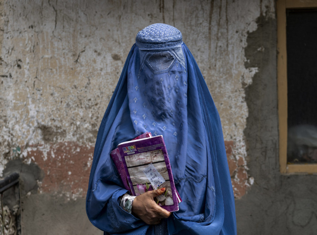 Avganistan: Univerziteti spremni da ponovo prime devojke kad vođa odluči