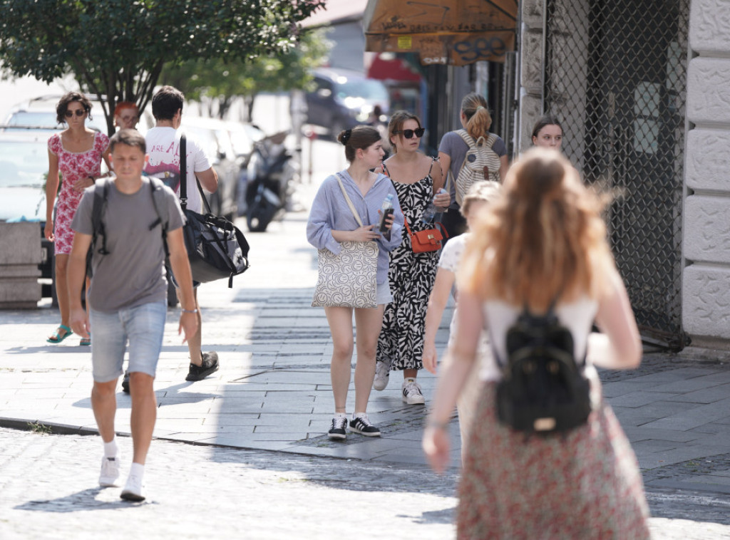 Danas pretežno sunčano i toplo, temperatura do 29 stepeni