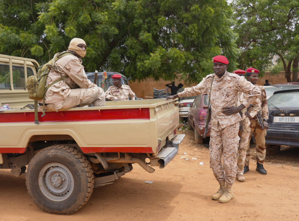 Alžir predlaže šestomesečni prelazni plan za Niger