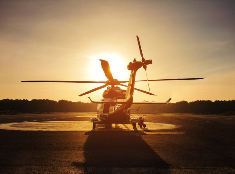 Petoro turista preživelo pad helikoptera na Baliju