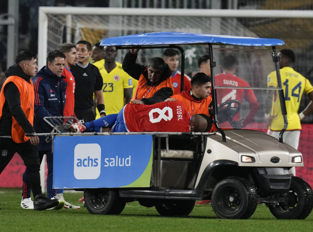 Arturo Vidal bi zbog teške povrede kolena mogao da završi igračku karijeru