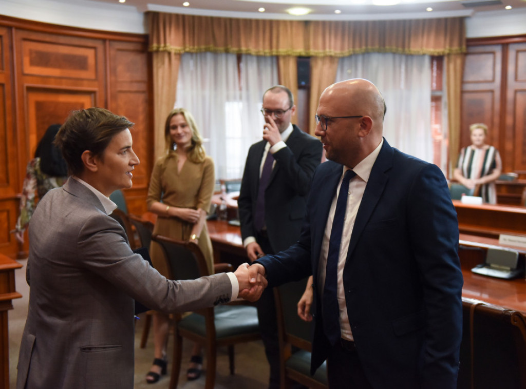 Brnabic receives Sarrazin