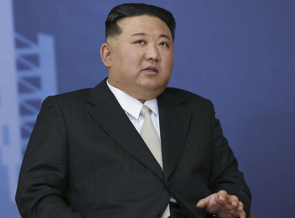 Stolica Kim Džong Una čišćena nekoliko minuta uoči sastanka sa Putinom