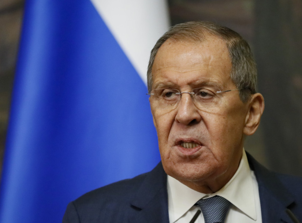 Lavrov kaže da je Moskva spremna za razgovor sa izaslanikom Vatikana