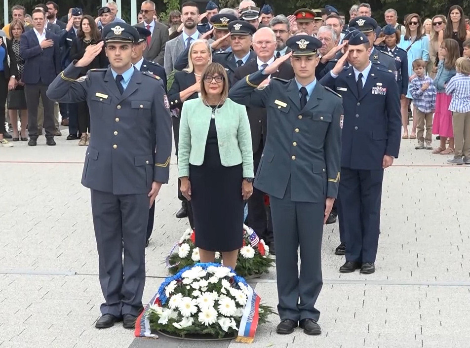 Odata počast ljudima koji su učestvovali u spasilačkoj akciji "Halijard"