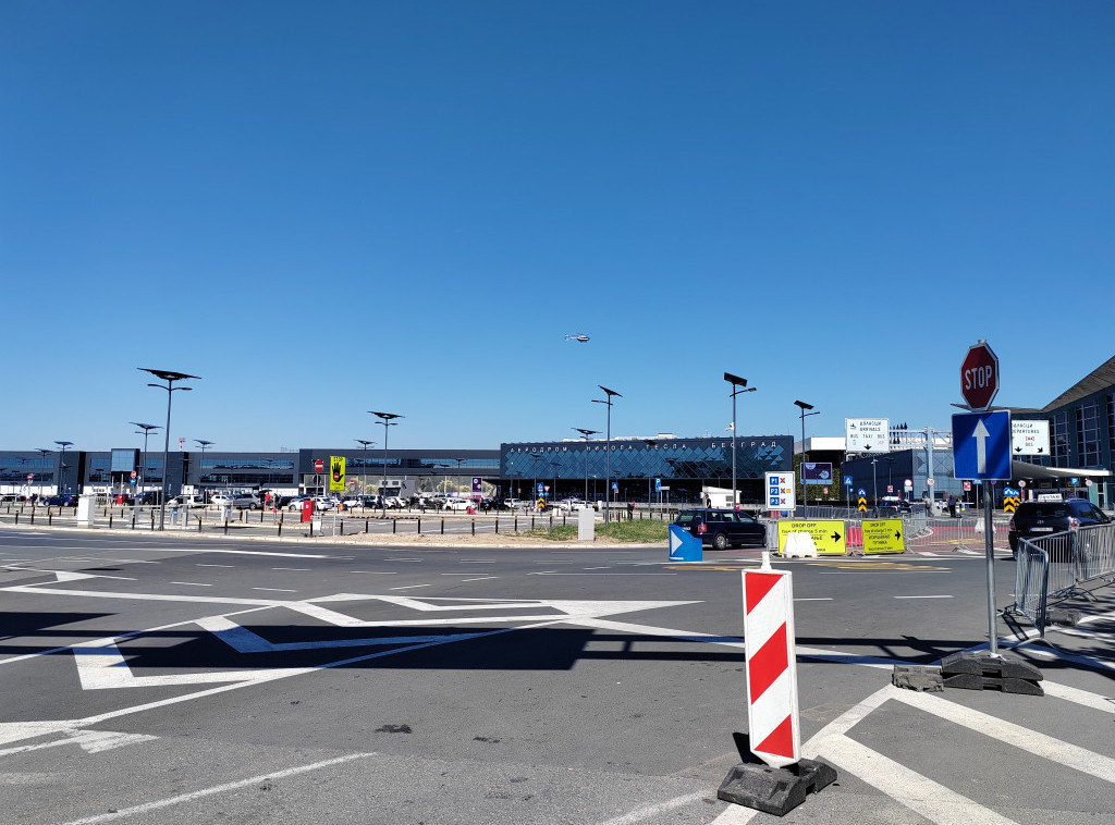 Aerodrom Nikola Tesla: Na aerodrom doći dva i po sata pre leta