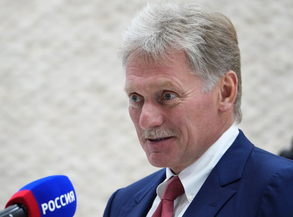 Peskov: Gospođa Klinton zamenila je pojmove optužujući Rusiju i Putina za širenje NATO