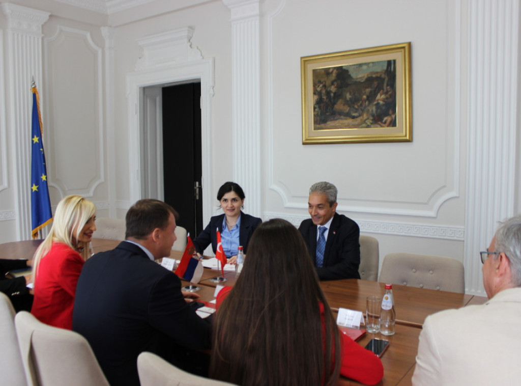 Ministar Cvetković i turski ambasador razgovarali o novim investicionim projektima