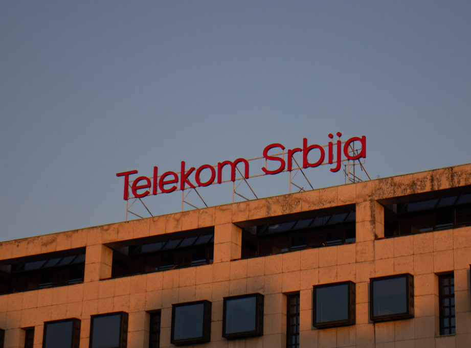 Telekom Srbija oprema još 20 osnovnih škola u okviru projekta "Stvaramo znanje"