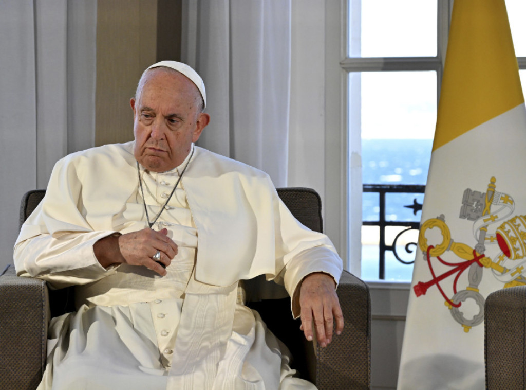 Papa Franja: Vojna industrija ključni pokretač patnje ukrajinskog naroda