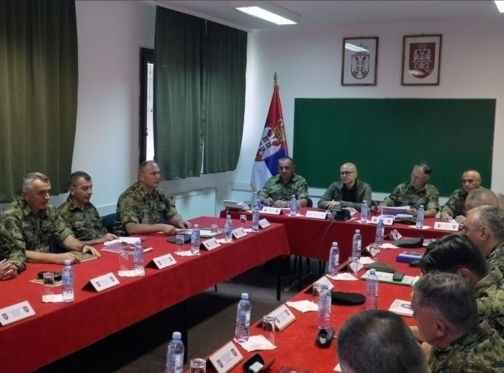 Vucevic, Mojsilovic meet with commanders of part of army units