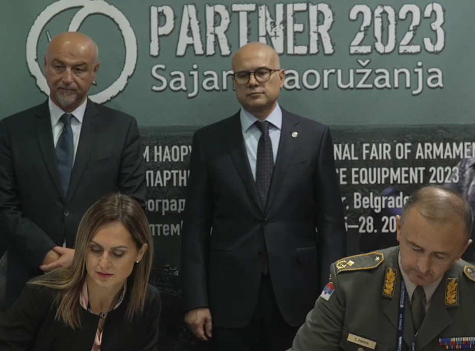 Serbian MoD, Jugoimport-SDPR sign arms deals worth around 13.5 bln dinars