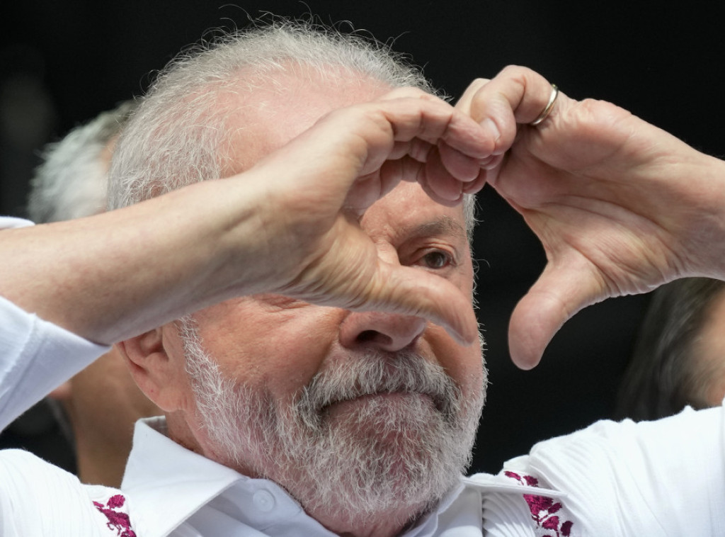 Brazilski predsednik Lula da Silva ide na operaciju kuka