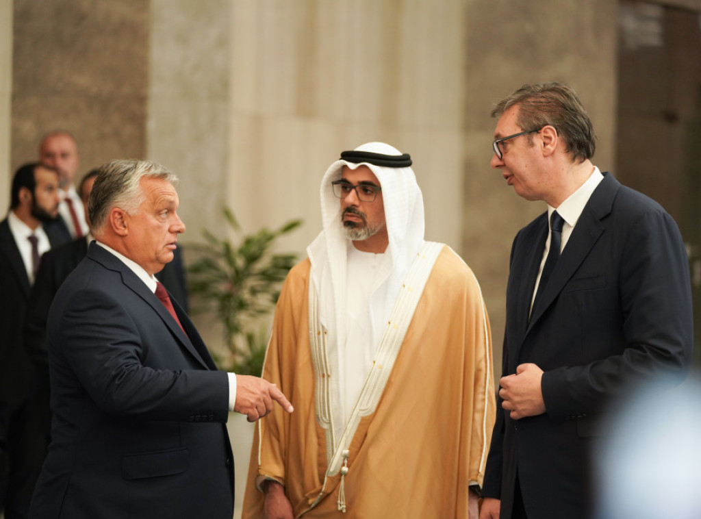 Vucic meets with Orban, UAE presidential envoy in Belgrade