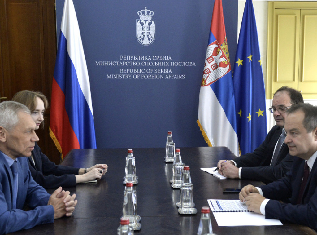 Dacic meets with Botsan-Kharchenko