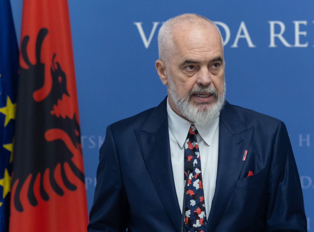 Edi Rama: Opasna situacija na KiM, zabrinut sam, EU da preduzme mere