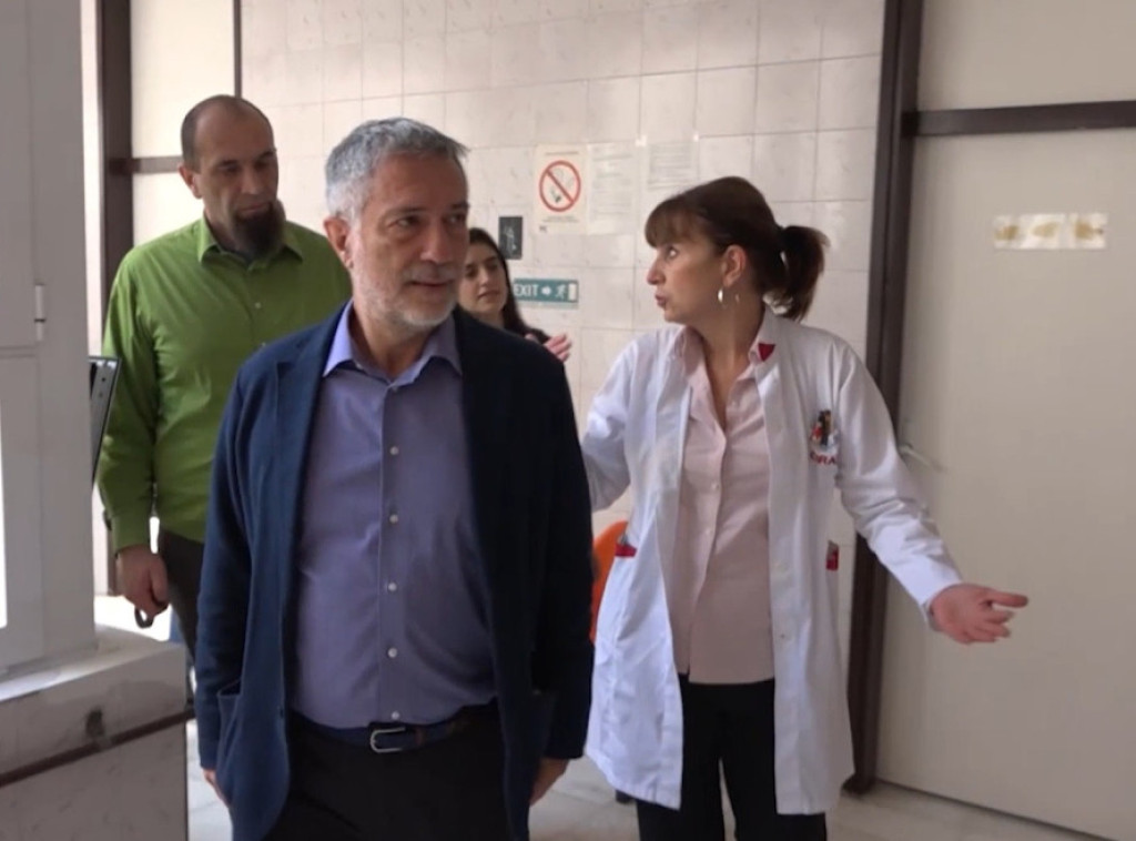 Članovi evropske delegacije obišli rekonstruisanu bolnicu u Trsteniku