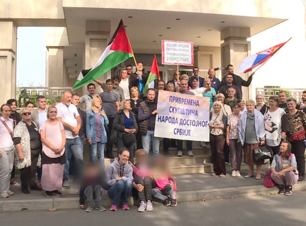 U Beogradu održan skup podrške palestinskom narodu ispred ambasade Palestine