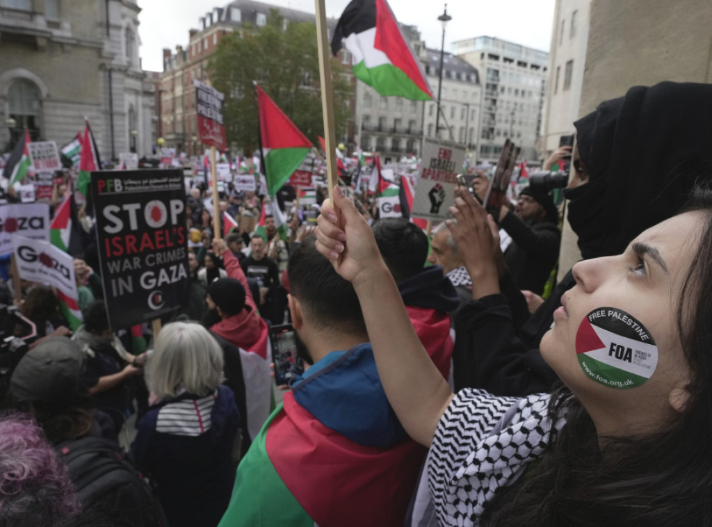 Hiljade propalestinskih demonstranata izašlo na ulice Londona