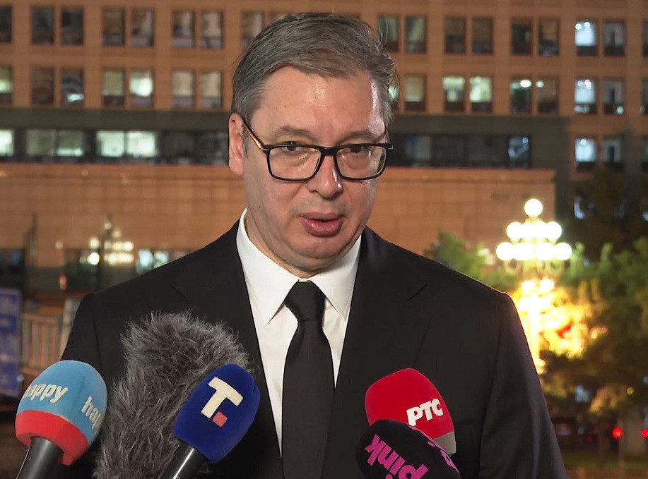 Vučić: Podržaću svaku odluku Srba sa KiM, morate da budete uz svoj narod kad je teško