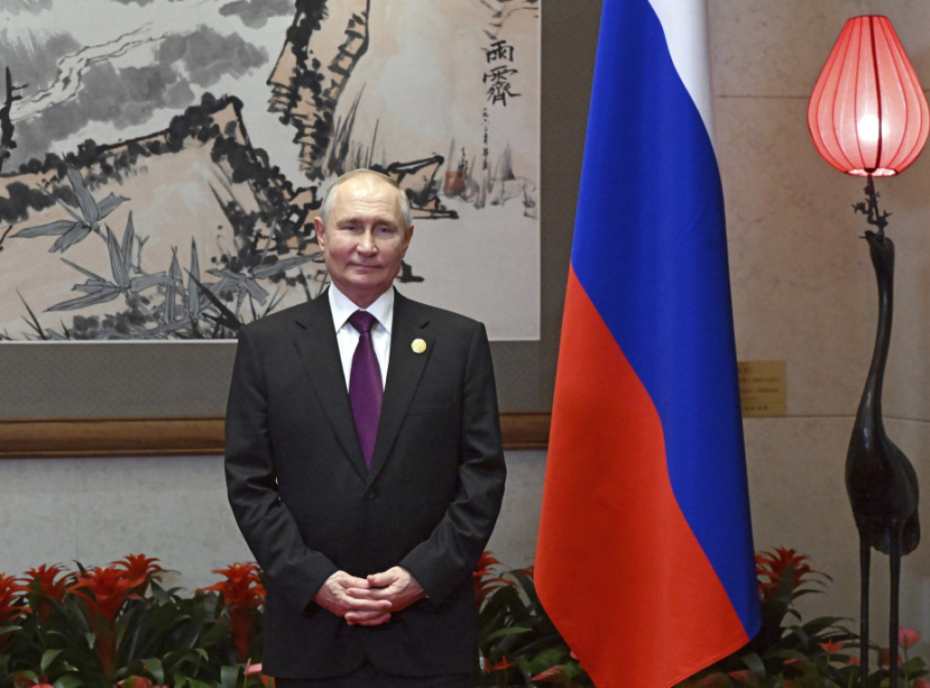 Putin: Nemoguće je potisnuti interese Rusije