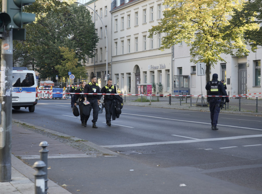 Na sinagogu u Berlinu bačeni molotovljevi kokteli