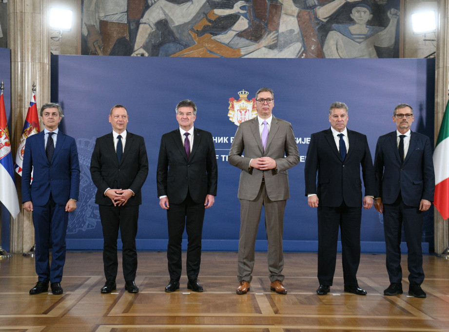 Vučić nakon sastanka sa "velikom petorkom" poručio: Težak razgovor, očekujem važne sastanke u Briselu