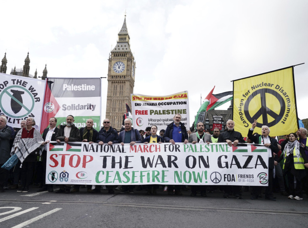 U Londonu održan pro-palestinski protest, demonstranti traže prekid vatre