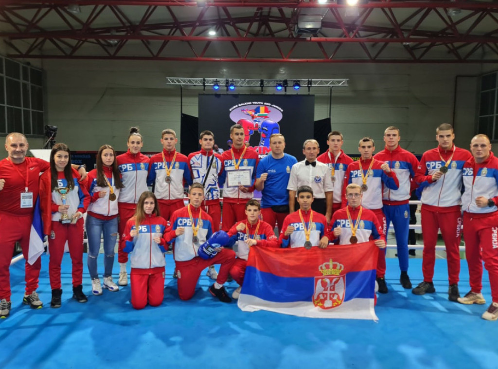 Mladi srpski bokseri osvojili 14 medalja na šampionatu Balkana u Rumuniji