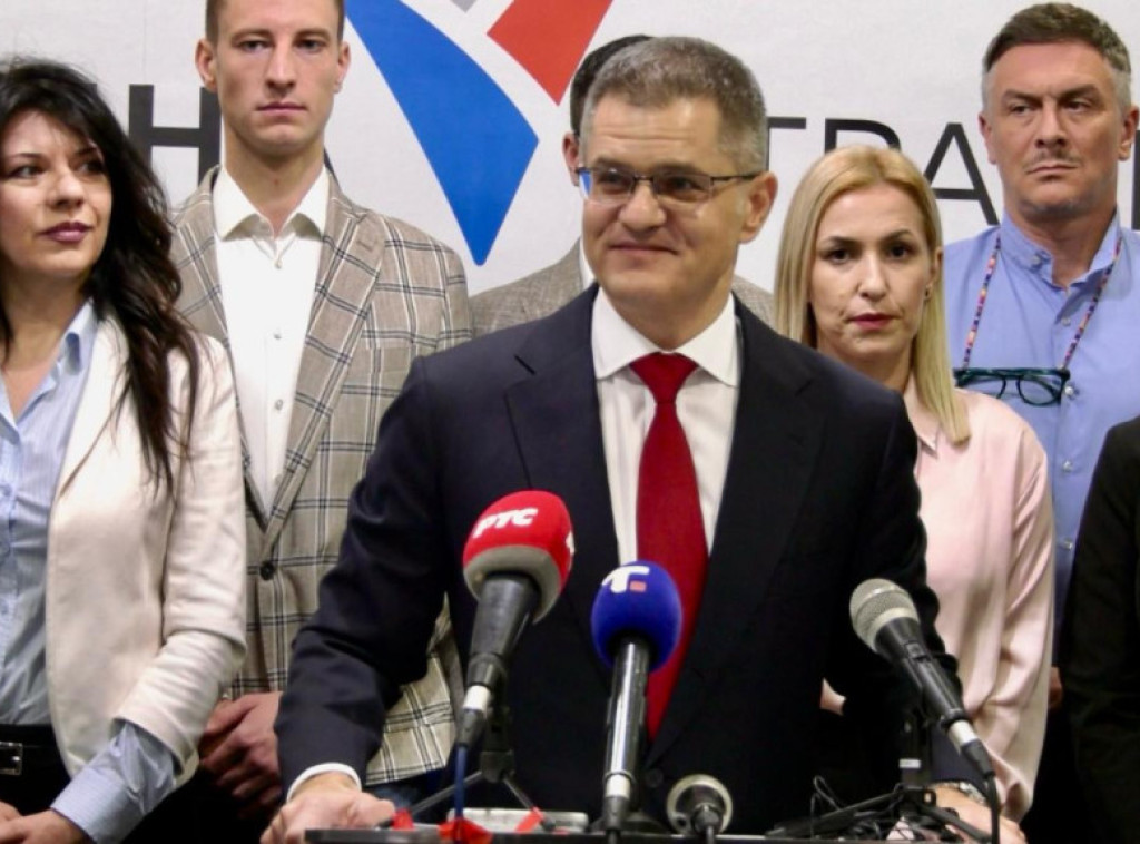 Vuk Jeremić: Srbija mora biti neutralna, to podrazumeva uvođenje vojnog roka