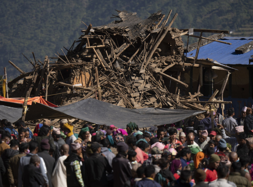 Nepal: Hiljade meštana je nakon zemljotresa spavalo na otvorenom po hladnoći