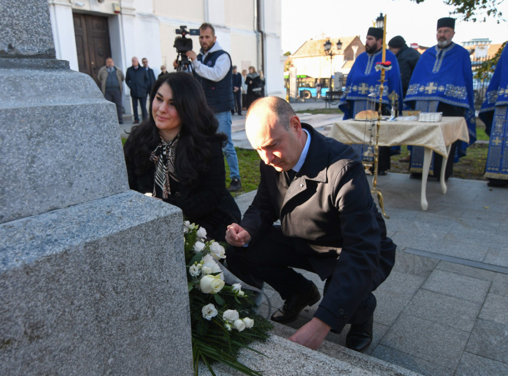 Položeni venci u znak sećanja na oslobođenje Novog Sada u Prvom svetskom ratu