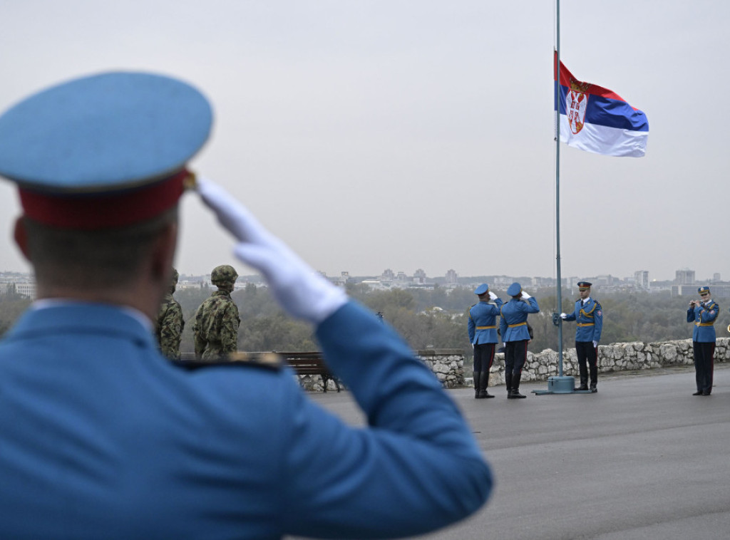 Povodom Dana primirja sa Kalemegdana ispaljeno 10 plotuna