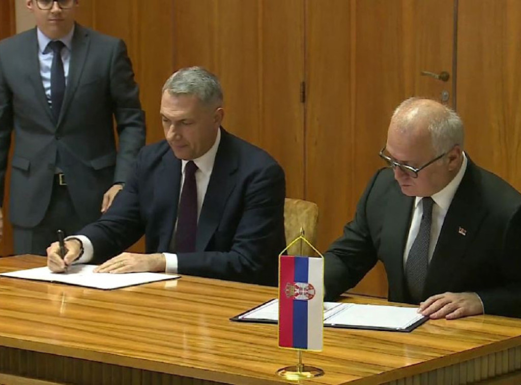 Ministar Vesić potpisao Sporazum o elektronskoj naplati putarine sa Vladom Mađarske