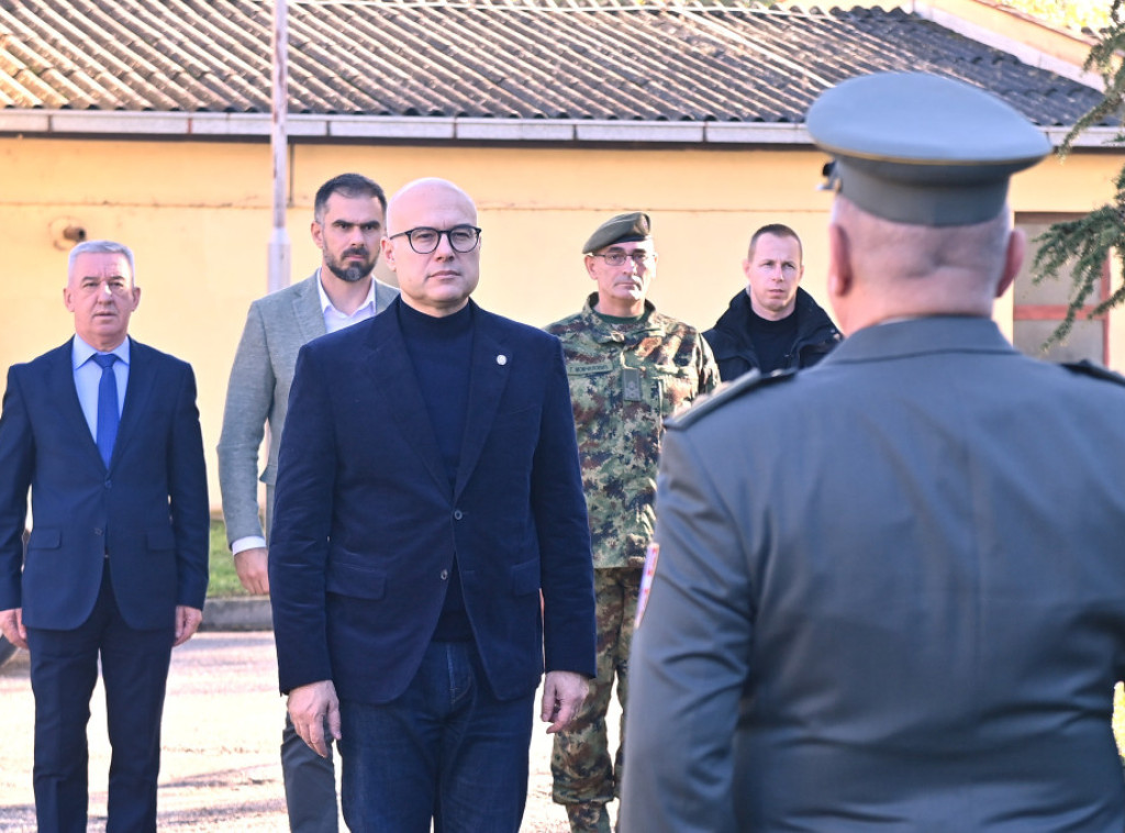 Otvorena opštinska kancelarija Ministarstva odbrane u Koceljevi, Vučević obišao objekat