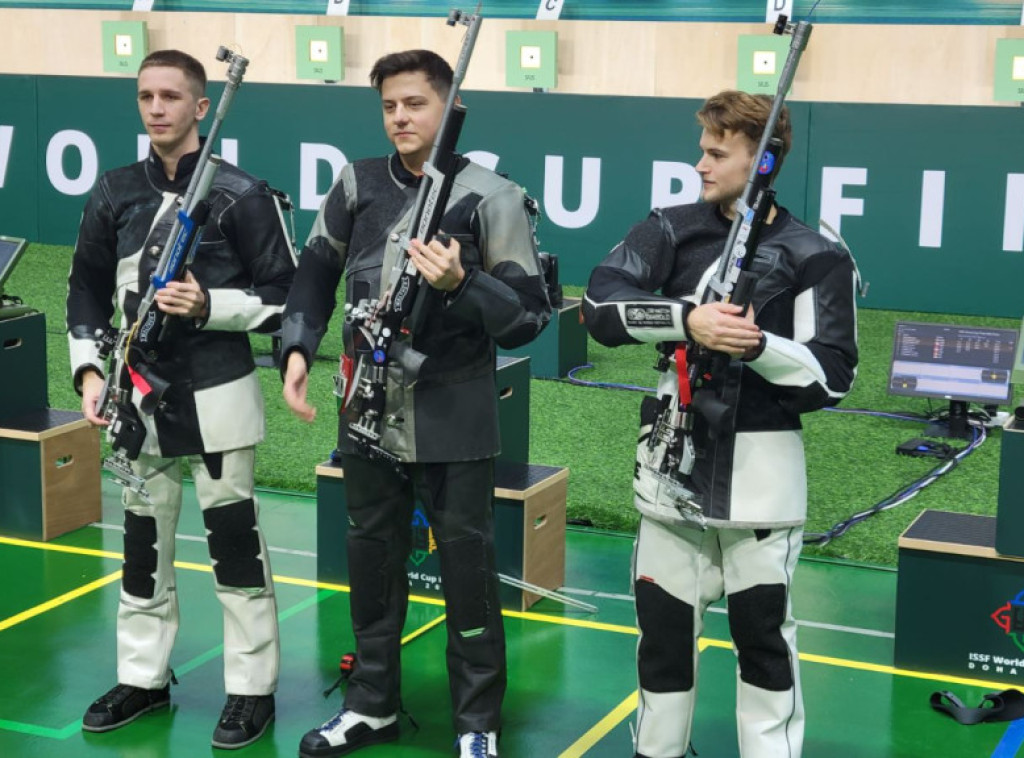 Lazar Kovačević osvojio srebrnu medalju na finalu Svetskog kupa u gađanju vazdušnom puškom