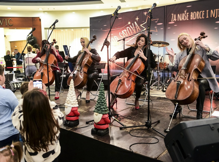 Humanitarni koncert "Dete od snova" održan sinoć u Beogradu