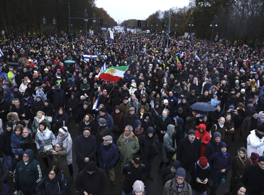 Hiljade demonstranata u Berlinu i Briselu marširalo protiv antisemitizma