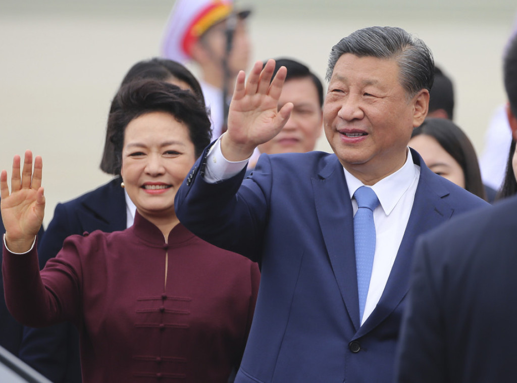 Kineski predsednik Si Đinping doputovao u posetu Vijetnamu